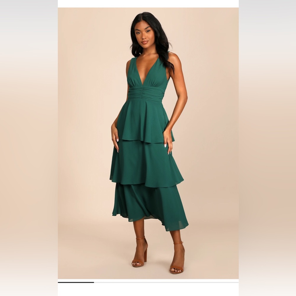 Celebration Time Emerald Green Sleeveless Tiered Midi Dress